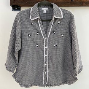 BLACK WHITE GINGHAM EMBROIDERED TOP